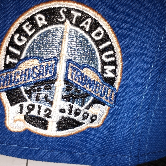 New Era Tigers fitted 7 1/8 corduroy brim Peach UV - Picture 2 of 4
